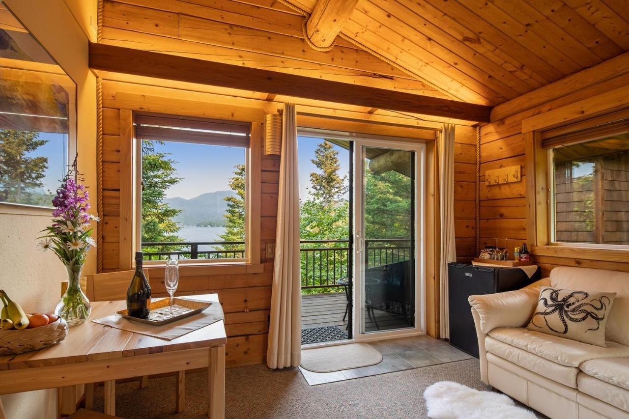 Stillpoint Lodge - All-Inclusive Halibut Cove Exterior photo